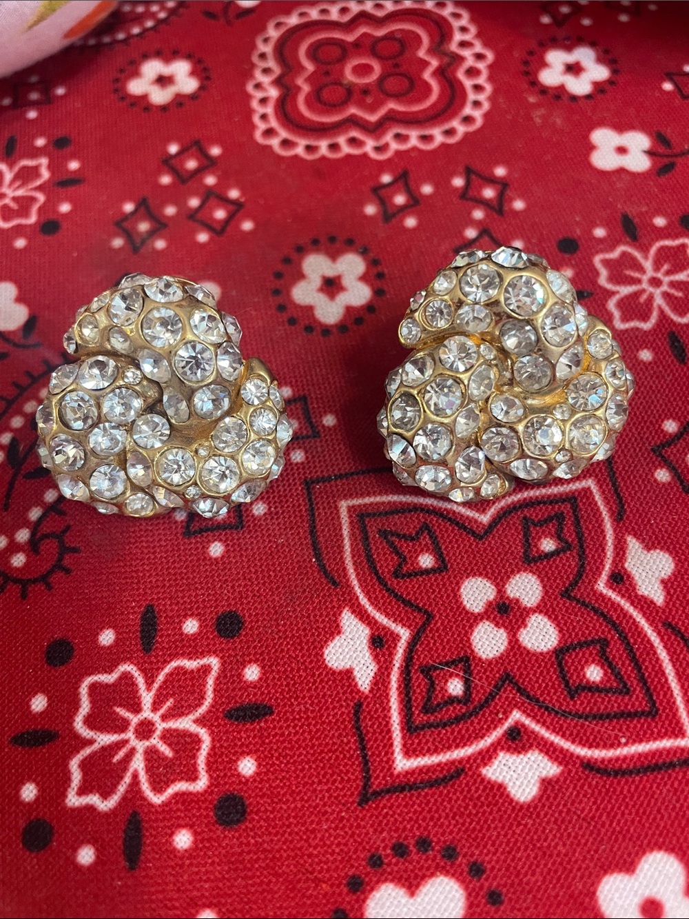 Blanca signed vintage  Cluster Clip-On rhinestone Earrings - Sparkling Statement